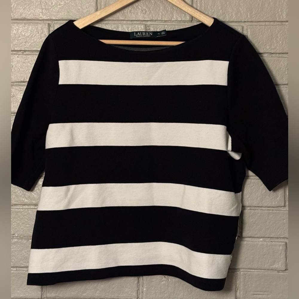 Women’s Black and White Striped Top
